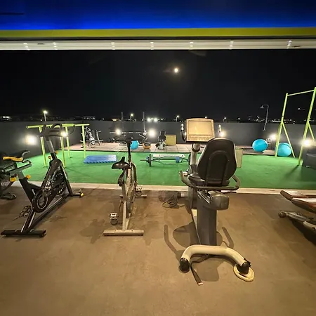 Gk Part Of Gk Fitness Club 아파트호텔 3*