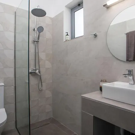 Hotel apartamentowy Gk Part Of Gk Fitness Club 3*